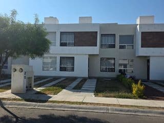 Casa en Fraccionamiento en Venta en Santa María del Refugio