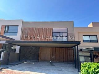Casa en Venta en Altozano el Nuevo Querétaro